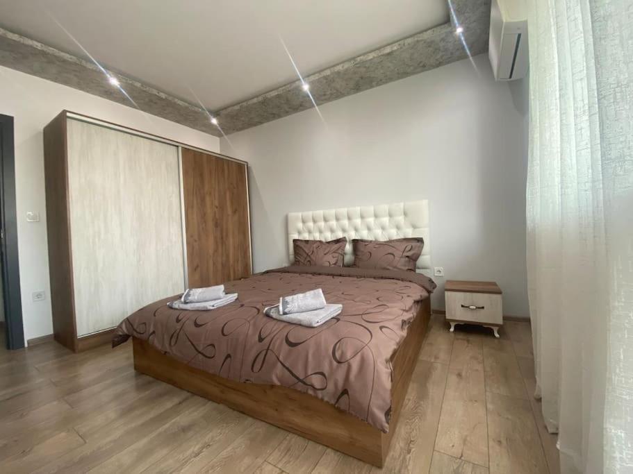 Apartamento Cozy-1Bd Flat Plovdiv Exterior foto